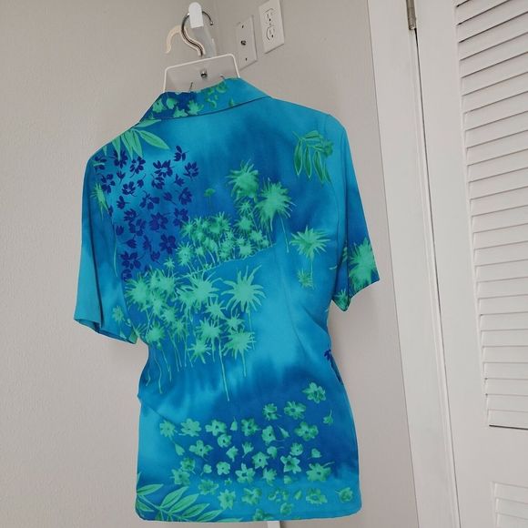 Sea Suns Button Up Collared Shirt Blouse ~ Sz S ~ Blue ~ Short Sleeve - Picture 4 of 5